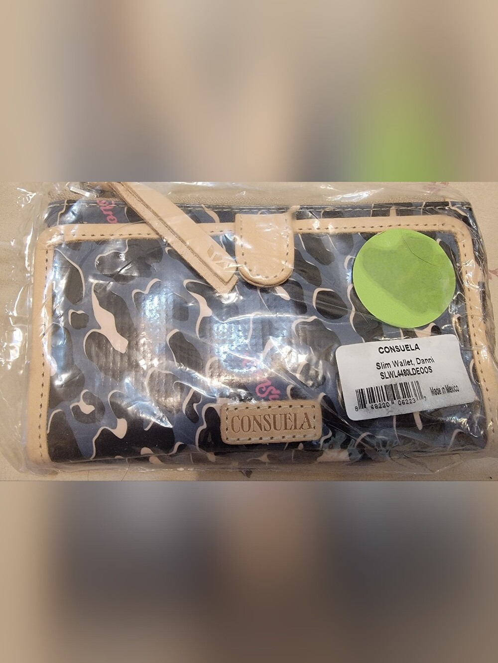 NWT Danni Consuela Slim Wallet